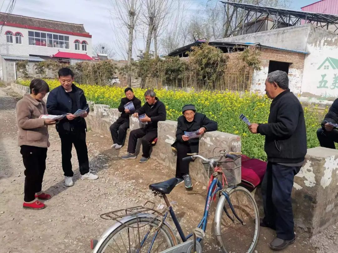 县水利局帮扶队员到小河镇杜庄村,耿潭村,程庄村,埽头村,程庄村,西