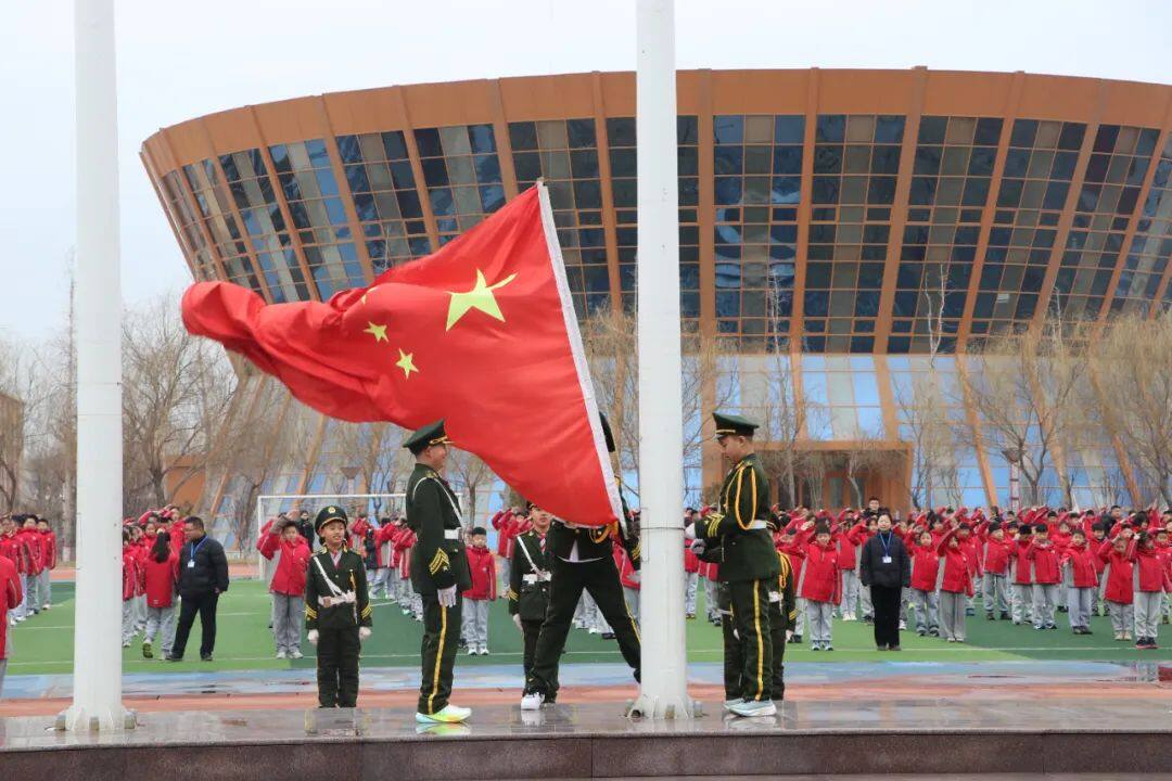 【全环境立德树人】 “学习雷锋精神•争做新时代好少年”——邹城市新世纪实验学校学雷锋主题活动